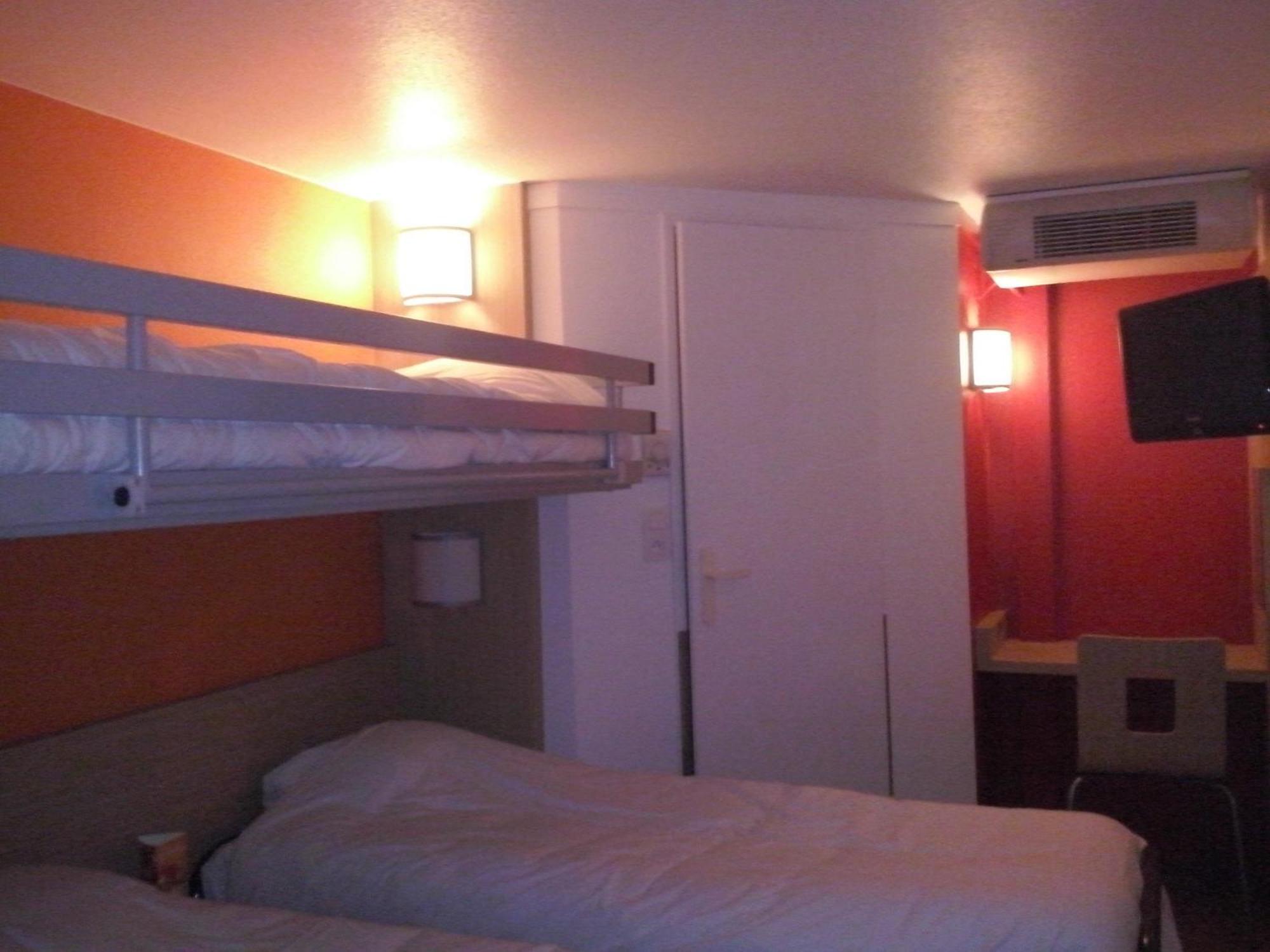 Premiere Classe Montelimar Nord - A7 Sortie 17 Les Tourrettes Ruang foto